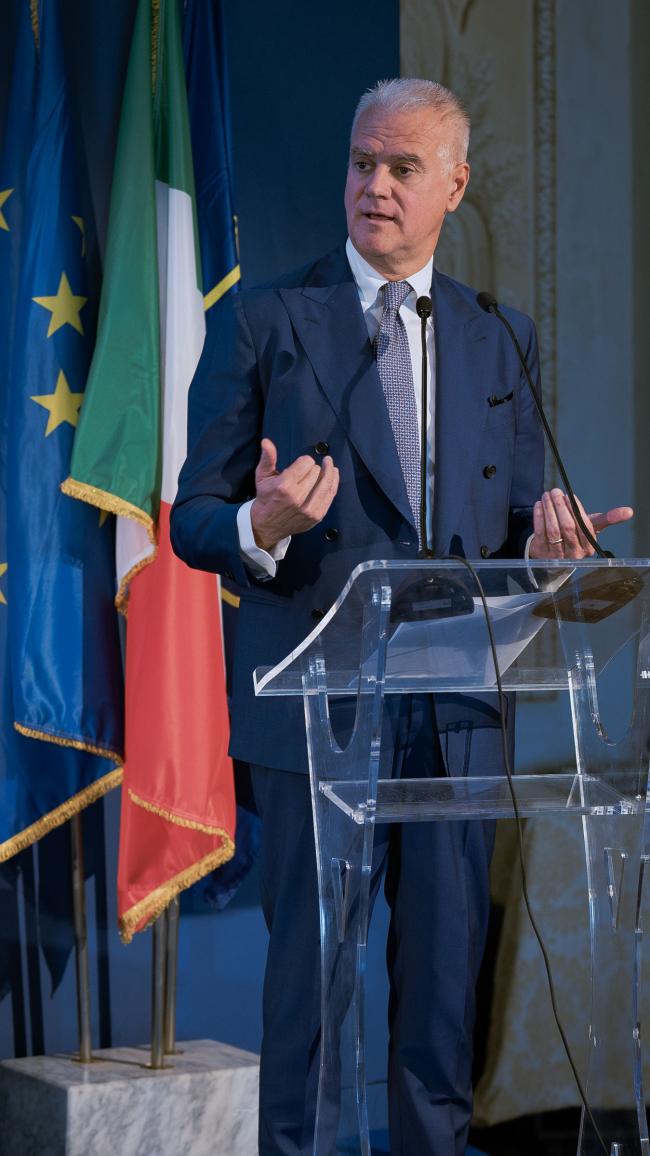 Il ministro Paolo Zangrillo